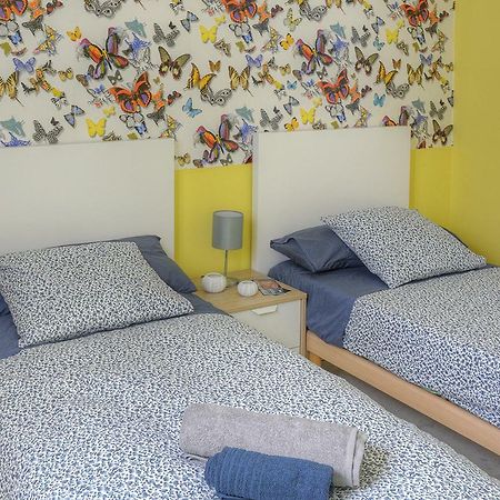 Sevilla Butterfly Suites Buitenkant foto